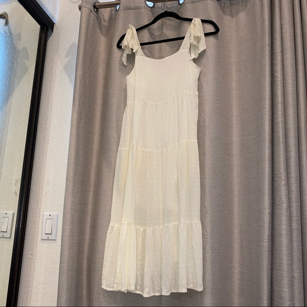 White Loushe XS sundress
